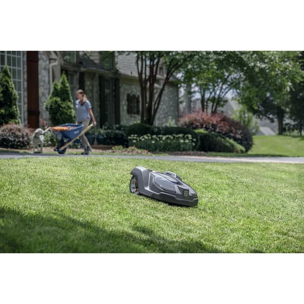 Husqvarna 18VAutomower 430X 0.8-Acre Electric Robotic Lawn Mower